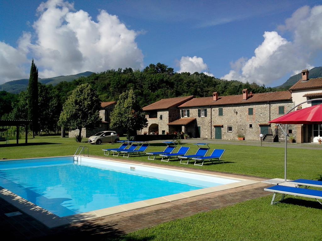Coriana Apartments & Villas Mulazzo 外观 照片